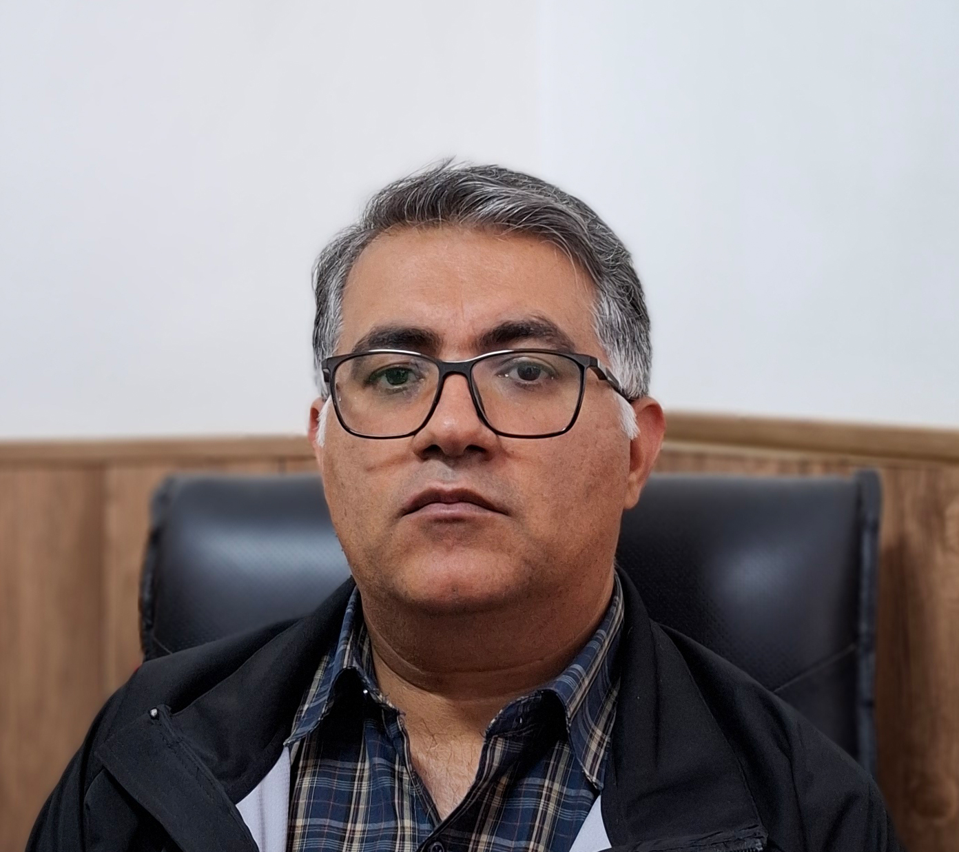 دکتر احسان ایزدپناه